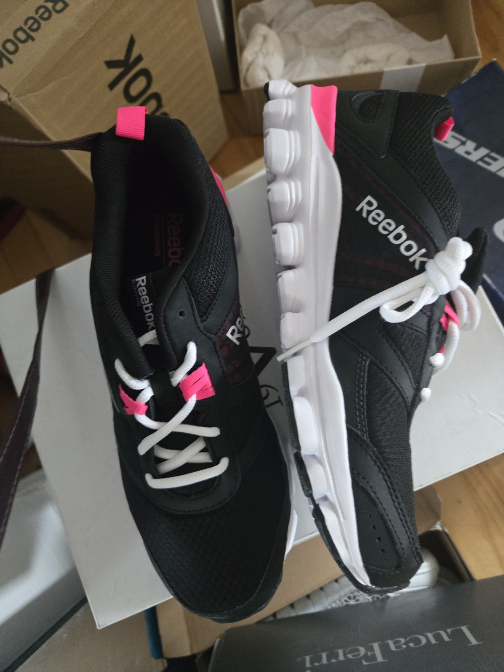 Reebok Hexaffect Women’s Black and Pink Athletic Running Sneakers